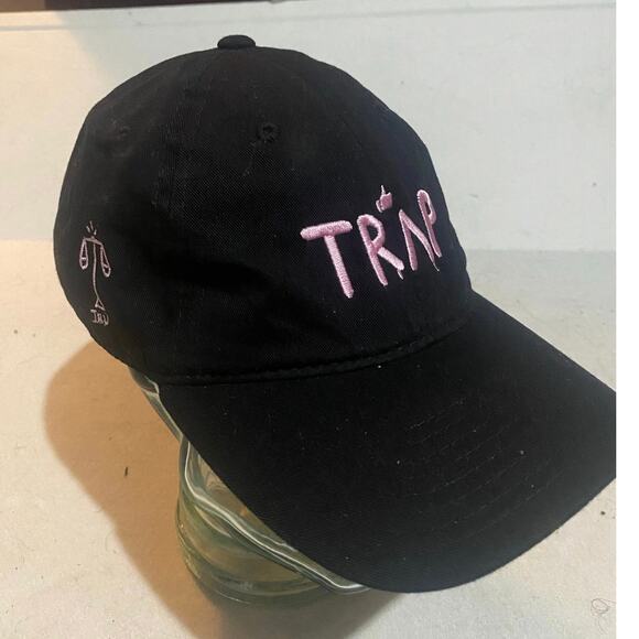 2 Chainz Black Pink Letter Trap Music Hat - Picture 3 of 6